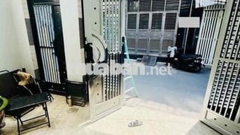 Hẻm nhựa 1/, 6m Trịnh Đình Trọng, Ngang 5.5m hiếm, 65m2, 3 tầng.