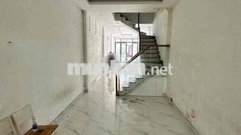CHO THUÊ NHÀ MẶT TIỀN ĐƯỜNG SỐ 4 P7 GÒ VẤP NGAY DƯƠNG QUẢNG HÀM VÔ
