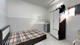 TRỌ CỬA TRỜI FULL NỘI THẤT NGAY VINCOM PHAN VĂN TRỊ TRUNG TÂM GÒ VẤP