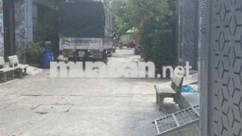 Bán nhà có phòng ngủ trệt cho người lớn tuổi nhà mới hẻm xe tải