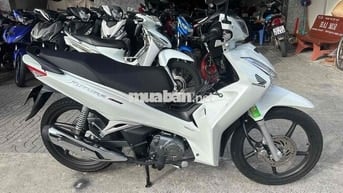 Honda Future fi 2022 Trắng đen ( hỗ trợ góp )