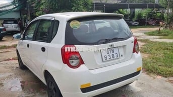 Daewoo Gentra X Số tự động Trắng