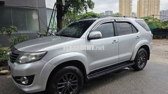 Toyota Fortuner 2015 2.7V 4x2 AT Bạc