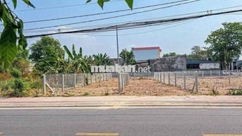 Thanh lý lô đất mặt tiền kinh doanh, sát trung tâm hành chính