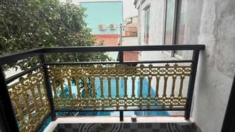 Chính chủ bán gấp nhà mặt tiền hẻm 391/133 Huỳnh Tấn Phát Q7.40m2  