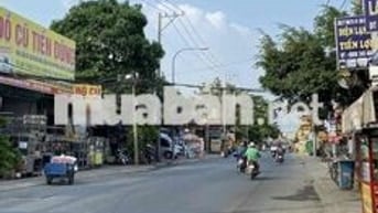 tôi chính chủ cần bán gấp , nhà mặt tiền đường Nguyễn Ảnh Thủ,