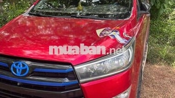 Toyota Innova E 2017 Đỏ 8 chỗ 134611 km