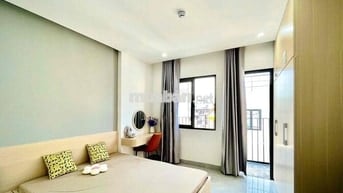 CĂN HỘ BAN CÔNG BẾP XA GIƯỜNG THÔNG THOÁNG
