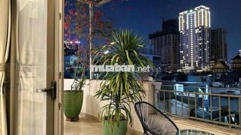 💥CĂN HỘ PENTHOUSE BAN CÔNG SÂN VƯỜN GIỮA LÒNG QUẬN 1