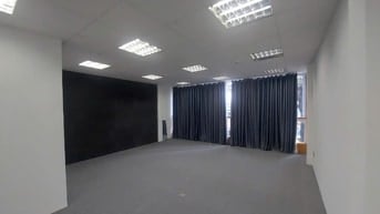 Nhà Mặt Tiền Nguyễn Trãi Cho Thuê Giá Tốt ( 350m sử dụng)