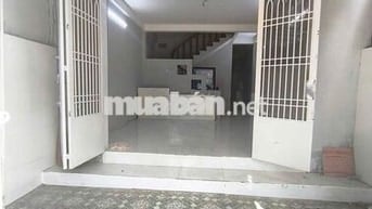 NHÀ NGUYÊN CĂN 4 PN - ĐỐI DIỆN CÔNG VIÊN LINH TRUNG - THỦ ĐỨC