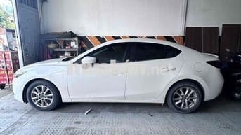 Mazda Mazda 3 2018 Trắng 62.000 km