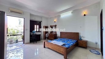 Cho Thuê Trọ Balcon_30m2 Có Thang Máy_Bếp Chung Ngay Kế Chung Cư Hado