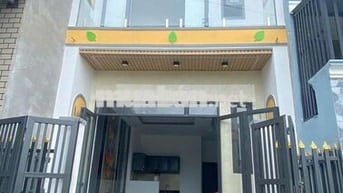 Nhà mới 4x10m 3 phòng ngủ gần trường cấp 2 Nguyễn Văn Bứa Hóc Môn