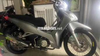 Honda Future Fi 2017 Bạc. Xe 1 đời chủ là mình.