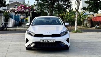 Kia K3 MT 2022 32.000 km Trắng