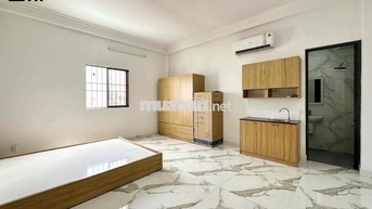 CHÍNH CHỦ CHO THUÊ CHDV MỚI XÂY, FULL NỘI THẤT - PHÒNG RỘNG GẦN Q1