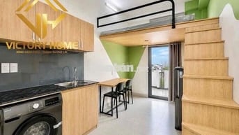 GÁC BAN CÔNG GẦN CHỢ BÀ CHIỂU /ĐH VĂN LAN HUTECH GTVT LÊ QUANG ĐỊNH