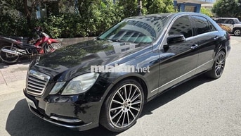 Mercedes-Benz E300 2009 Đen