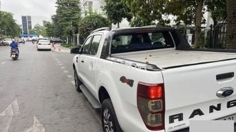 Ford Wildtrak 2019 Trắng Tự động Dầu 2.0