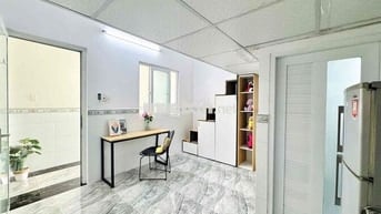 CHỈ 4TR – STUDIO FULL NỘI THẤT CÓ BAN CÔNG | GẦN ETOWN – SÂN BAY T3