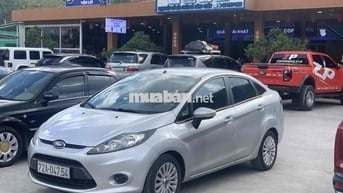 Ford Fiesta 2013 Bạc Tự động