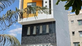 Cần bán nhà chợ đầu mối Bình Điền