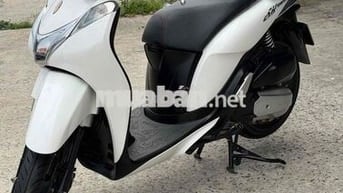 Honda SH Mode Trắng