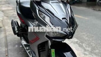 Honda Air Blade 2022 xám đen max đời