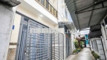 NHÀ LẦU GIÁ RẺ HẺM 7 TRẦN VĨNH KIẾT,KÈO THƠM KHÁCH NHANH TAY