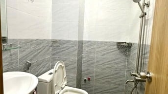 BÁN NHÀ 5 TẦNG THÀNH THÁI, P.12, QUẬN 10 – VỊ TRÍ ĐẸP, CÁCH HẺM LỚN CH