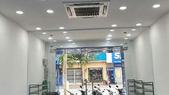 Bán gấp Mặt tiền đường Lãnh Binh Thăng, P11, Q11. 4m x 23m. 4 lầu.