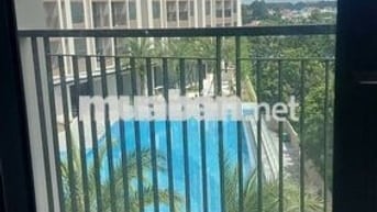Cho thuê 2PN rèm, giàn phơi giá 5tr5/tháng view hồ bơi mát mẻ