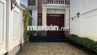 cho thuê biệt thự phan văn hớn Bà điển