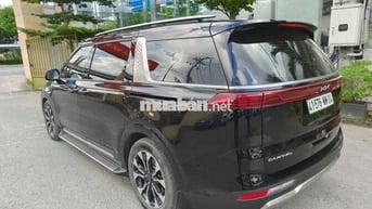 Kia Carnival, Signature 2.2D, 2022, 22.800 km, Đen