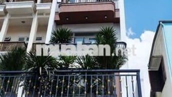 Bán nhà 7 tầng thang máy, nội thất cao cấp, điện năng lượng mặt trời