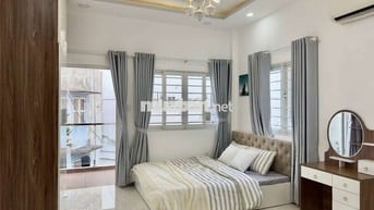 Cho thuê căn hộ 1PN 35m2 Ban Công - Đường Trần Phú, Quận 5