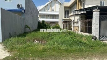 10x27m thổ cư 255m giá 900tr Xã Tân An Hội, cách cầu vượt 5 phút đi xe