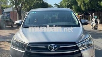 Toyota Innova E 2017 Số sàn Bạc