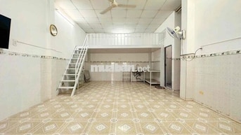 Cho thuê phòng trọ nhận 4 người rộng 50m2 ngay ĐH Hutech - Hồng Bàng