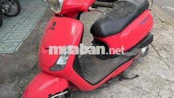SYM Fiddle 125 màu Đỏ
