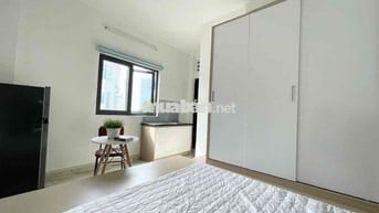 CHO THUÊ STUDIO CỬA SỔ TRỜI FULL NỘI THẤT NGAY TRUNG TÂM QUẬN 1