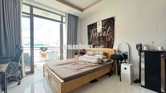 Căn studio ban công full nội thất thang máy Bình Thạnh