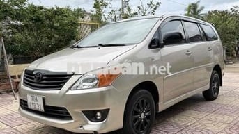 Toyota Innova 2013 Vàng cát