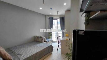 Sắp trống phòng ban công Nơ Trang Long Bình Thạnh có thang máy