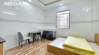PHÒNG MỚI XÂY, FULL NỘI THẤT, ĐẬU ĐƯỢC Ô TÔ, CÓ CỬA XỔ