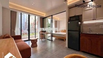 Căn hộ 1 phòng ngủ ban công tách bếp full nội thất Võ Văn Tần, quận 3