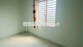 NHÀ NGUYÊN CĂN - 2 TẦNG + LỬNG - LÊ DUẨN, TRUNG TÂM - NGAY SÁT MT