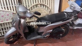 Honda SH Bạc