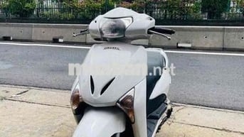 Honda Lead 2011 Trắng